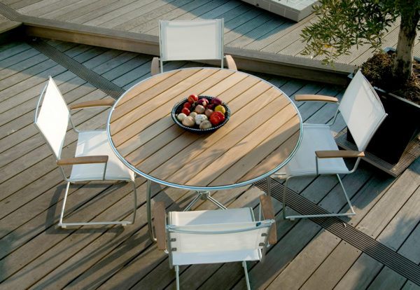 Hillerstorp Spring Rundt bord ø120 - Teak
