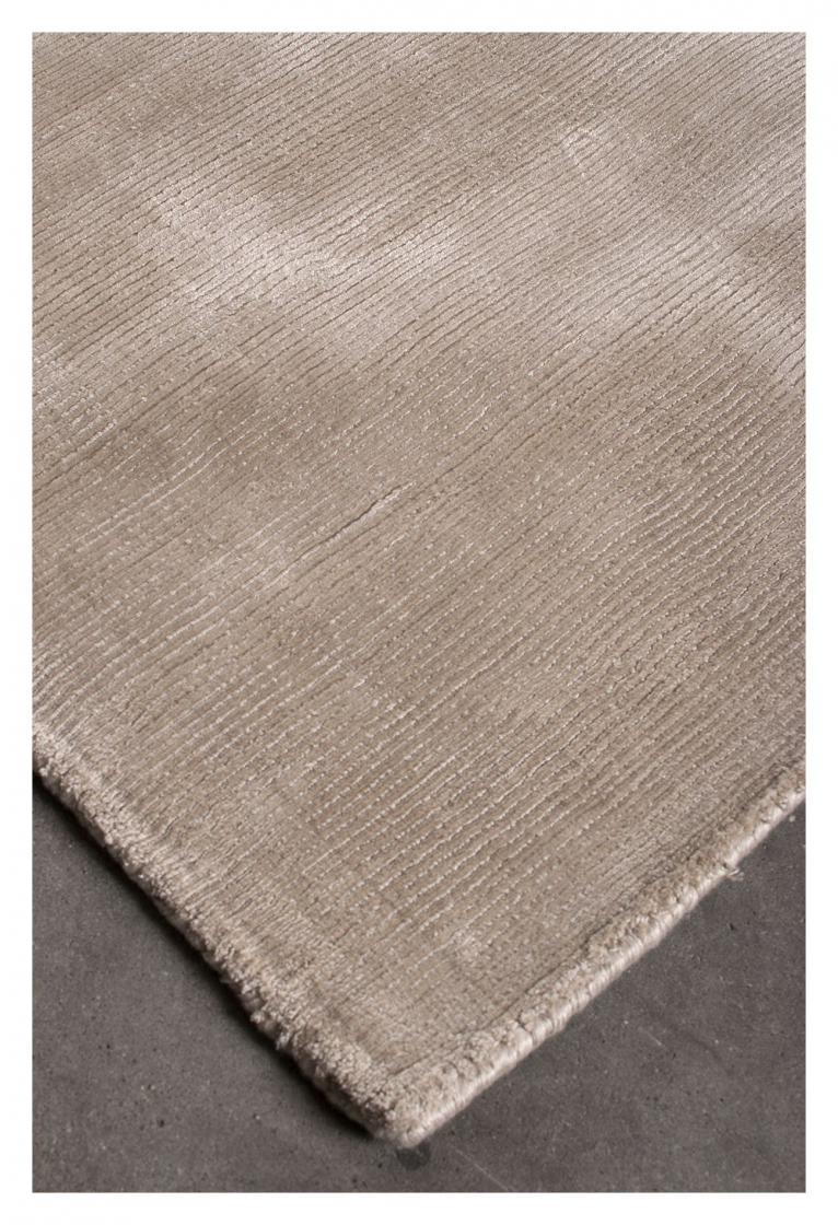 Larvik viskose teppe - Beige